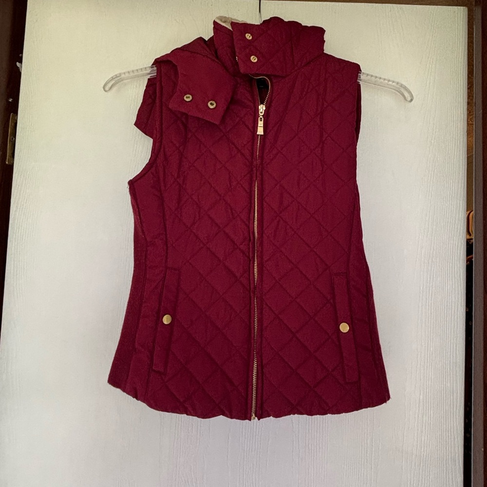 Active USA Quilted Vest - Deep Red